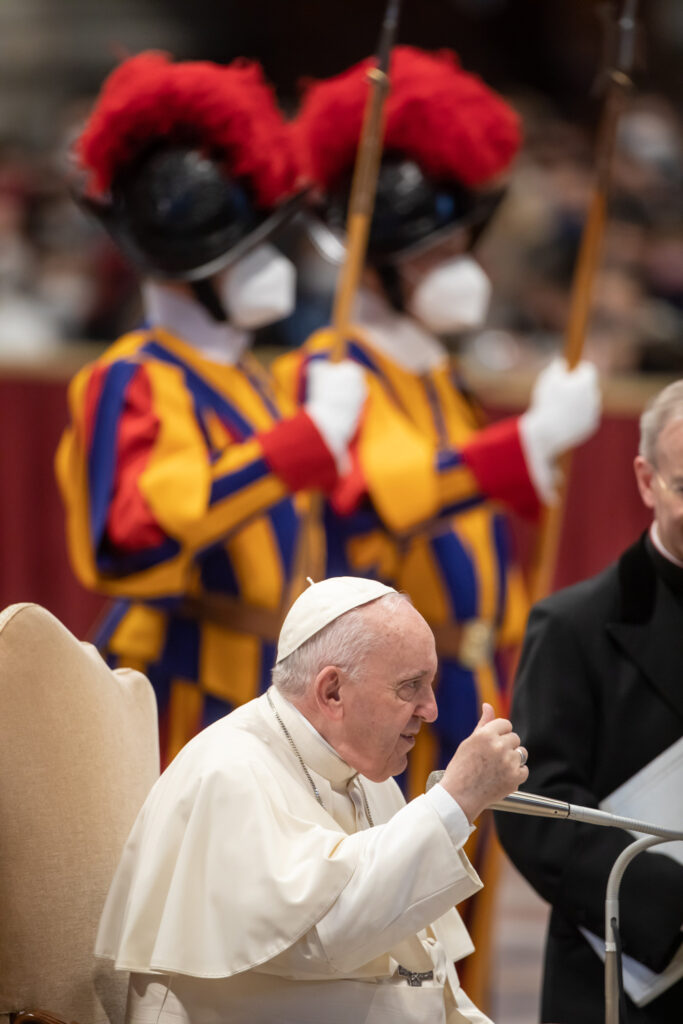 Pope prays for an <br />end to war in Ukraine