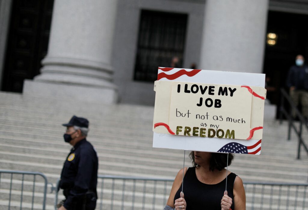 Court allows N.Y. health worker vaccine <br />mandate without religious exemption