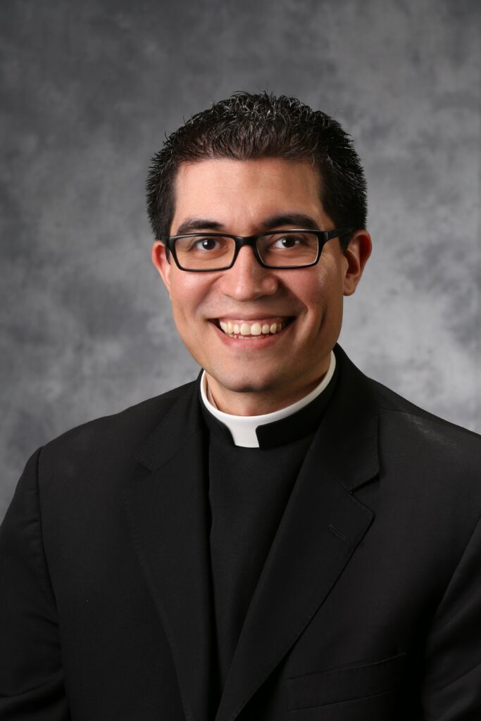 Indigenous priest shares practices <br />that will be part of pope’s Canada trip